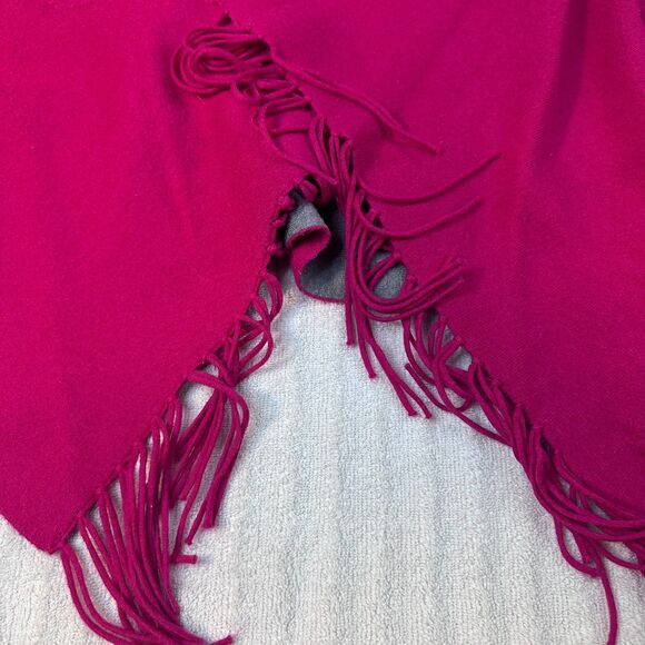 Kloth & Clover Reversible Poncho Wrap Pink Gray Fringe Shawl One Size - Picture 2 of 5